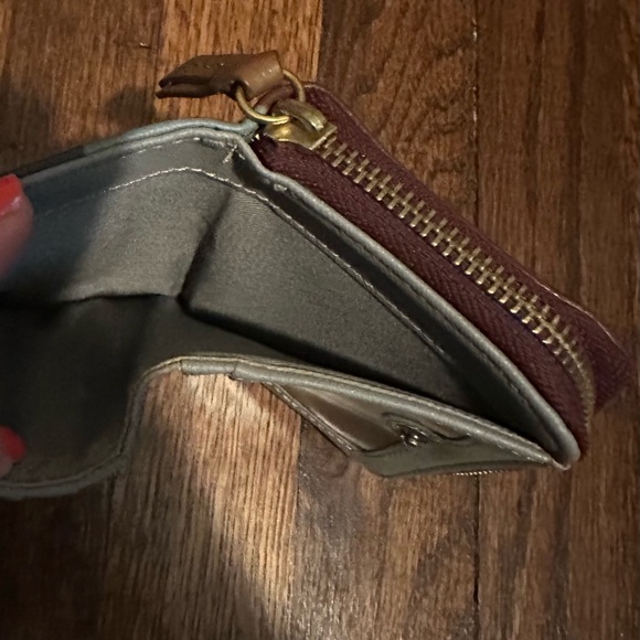 Fossil Leather Patchwork Bifold Wallet - Picture 5 of 11